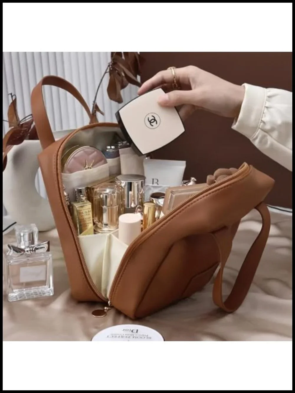 Large Capacity Travel Makeup Bag, Waterproof PU Leather Cosmetic Organizer with